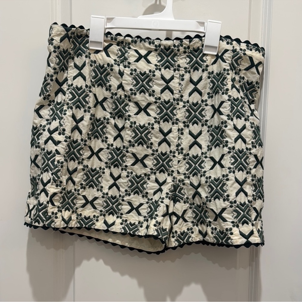 Zara Women’s XXL Green and Cream High Waist Embroidered Shorts - Picture 10 of 10